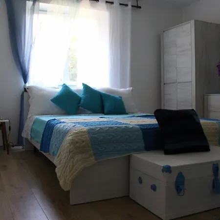 Blue Harbour No. 15 Daire