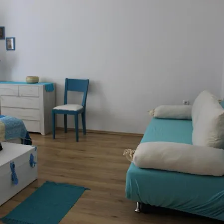 Blue Harbour No. 15 *