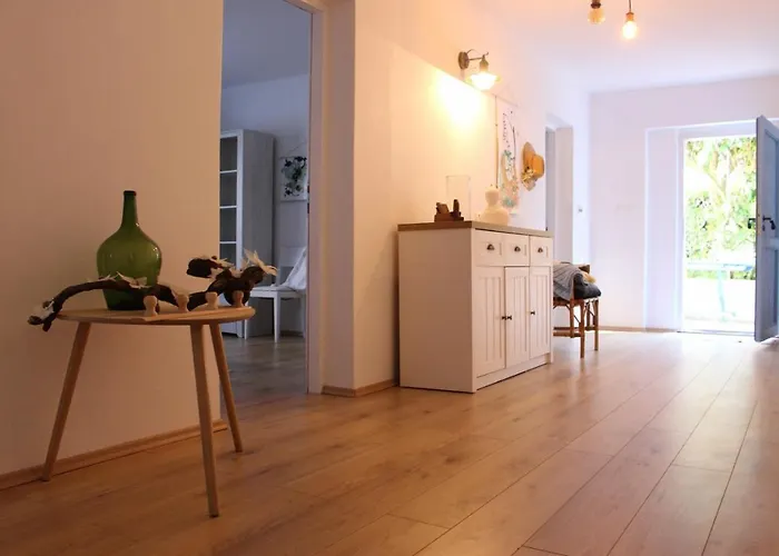 Blue Harbour No. 15 *